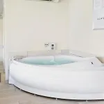 Сasa de vacaciones Pet Friendly In With Sauna Nordenbro Vesteregn