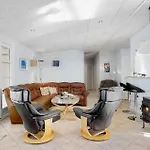 Pet Friendly In With Sauna Сasa de vacaciones *