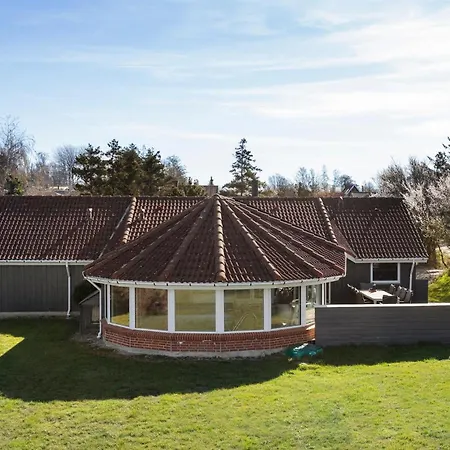 Дом отдыха Pet Friendly In With Sauna Хамбл