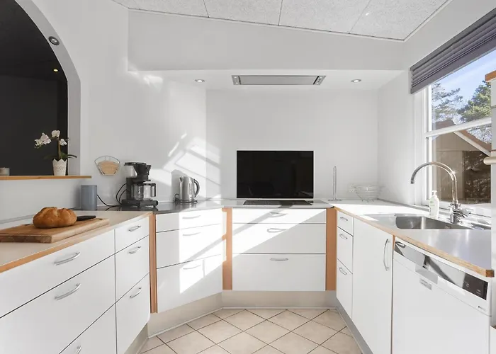 Дом отдыха Pet Friendly In With Sauna *