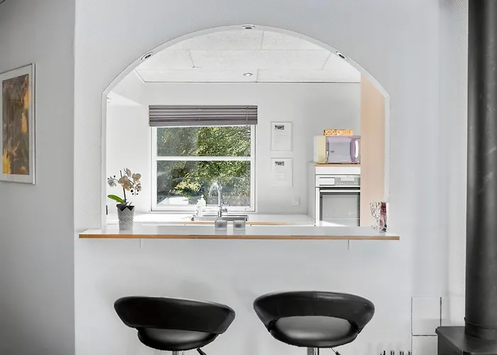 Дом отдыха Pet Friendly In With Sauna *