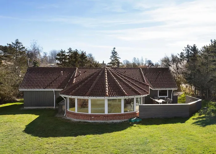 Дом отдыха Pet Friendly In With Sauna Хамбл