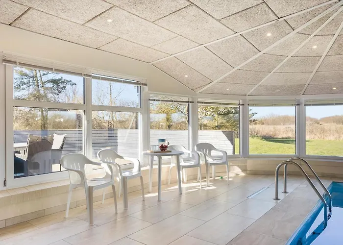 Pet Friendly In With Sauna Дом отдыха *